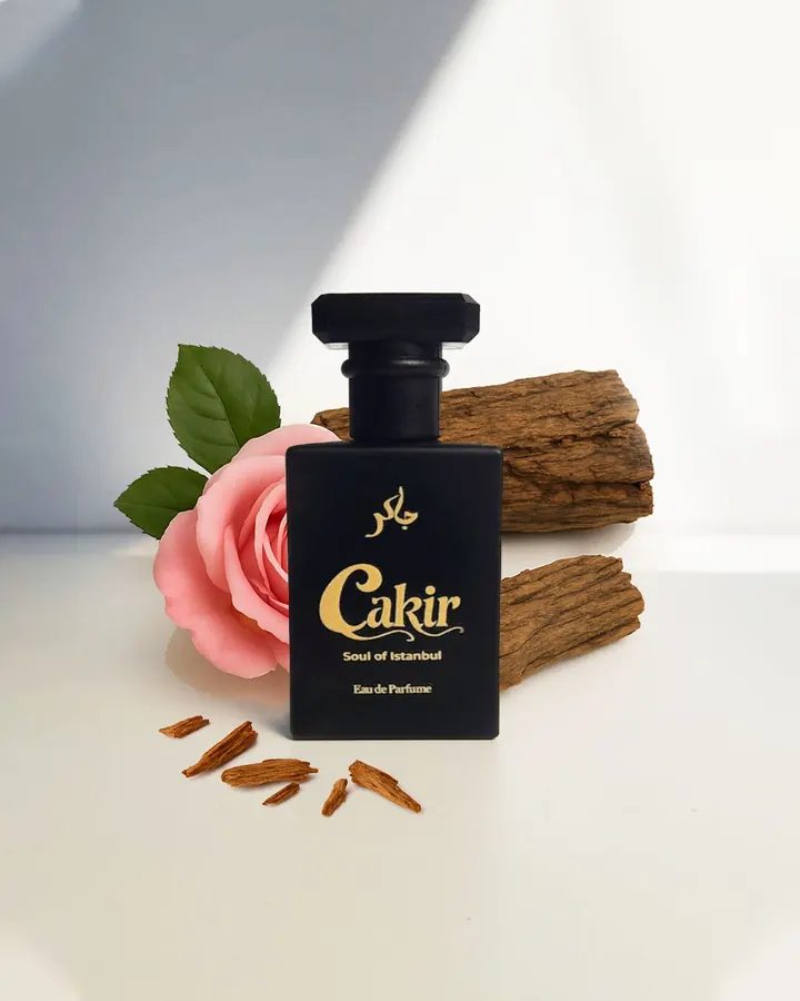Cakir Parfume G5 — black 30ml bottle with pink rose and oud wood
